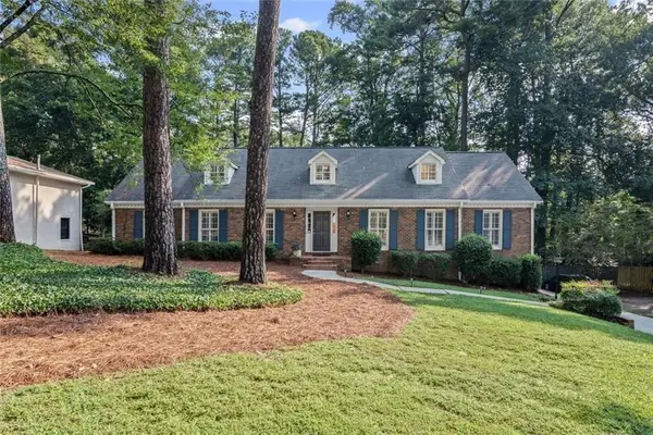 5513 North Peachtree Rd, Dunwoody, GA 30338