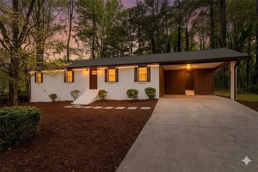 5521 E Wind Drive Sw, Lilburn, GA 30047 - #2