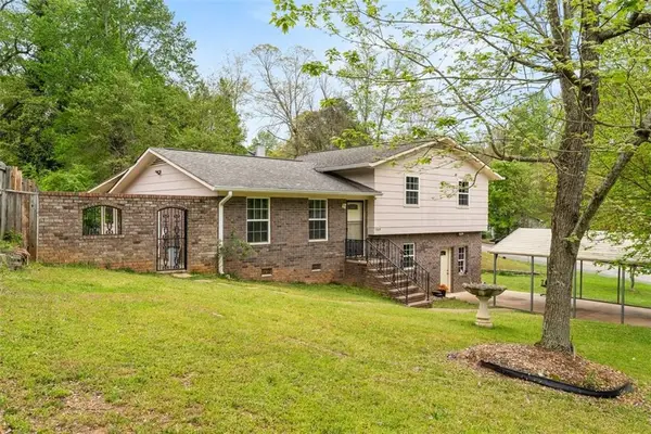 1869 Beechwood Boulevard Nw, Gainesville, GA 30504