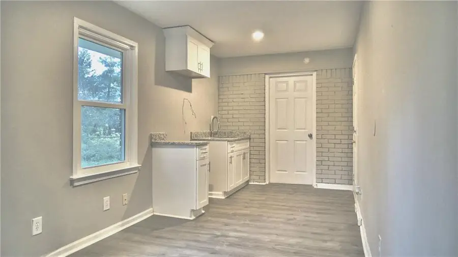 6078 Hillvale Road, Lithonia, GA 30058 - #3