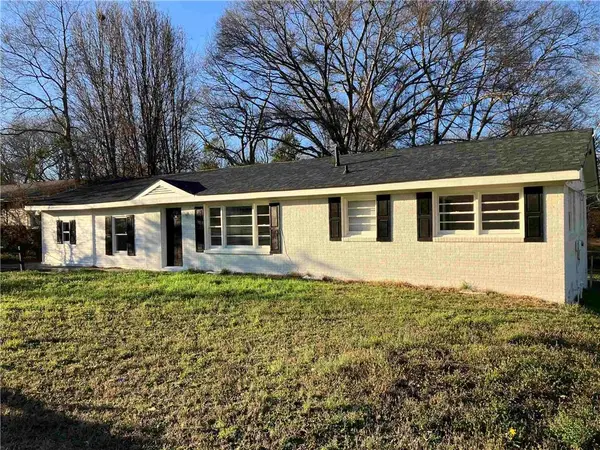 1037 Mountain View Rd, Conyers, GA 30012