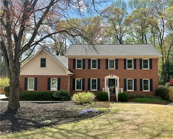 733 Ridgeview Drive Sw, Lilburn, GA 30047