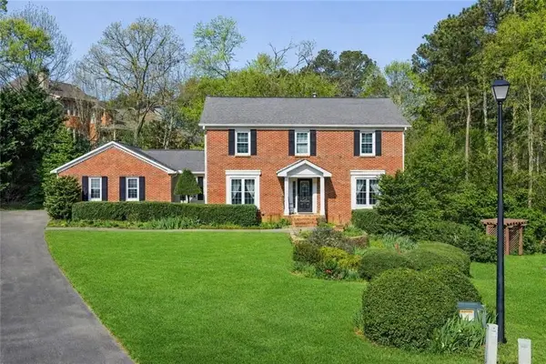 2931 Winding Circle Sw, Lilburn, GA 30047