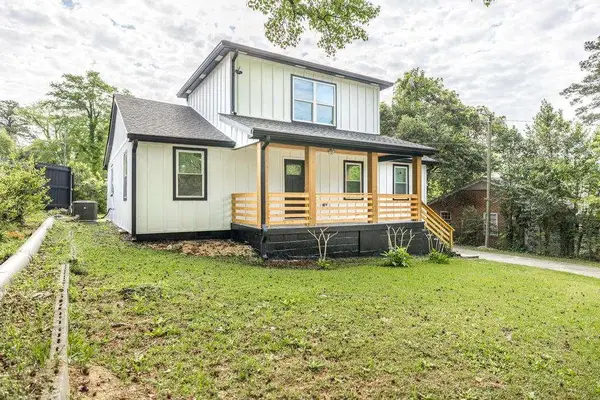 1081 Clay Ave, Macon, GA 31211