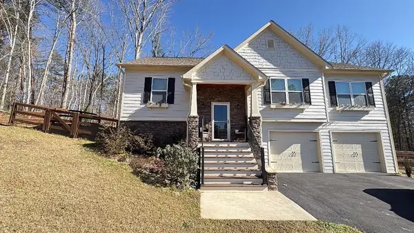 115 W Woods Drive, Dahlonega, GA 30533