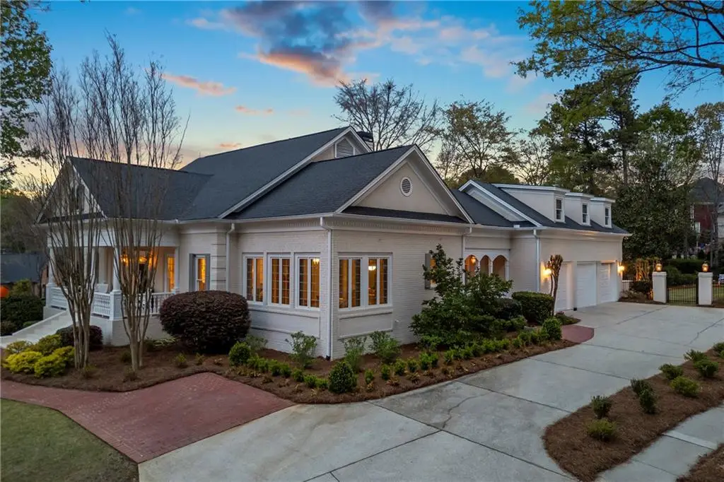 5727 Mountain Oak Drive, Braselton, GA 30517 - #1