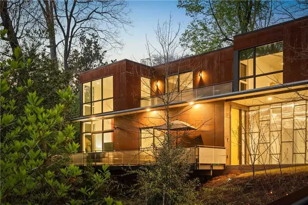 1944 Mclendon Avenue Ne, Atlanta, GA 30307