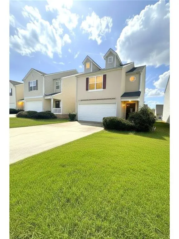 5445 Waterfall Court, Atlanta, GA 30349