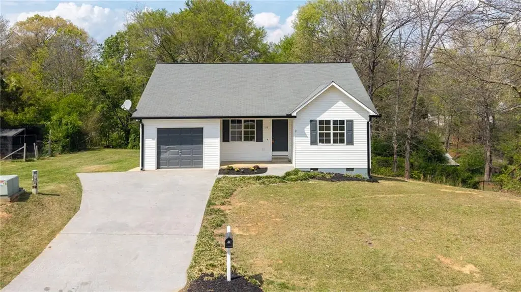 110 Walraven Way Se, Calhoun, GA 30701 - #1