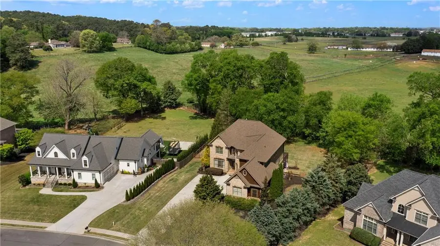 48 Galway Drive, Cartersville, GA 30120 - #2