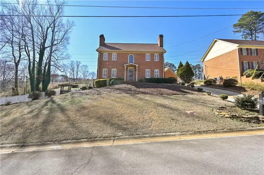 110 Amsterdam Drive Sw, Lilburn, GA 30047 - #2