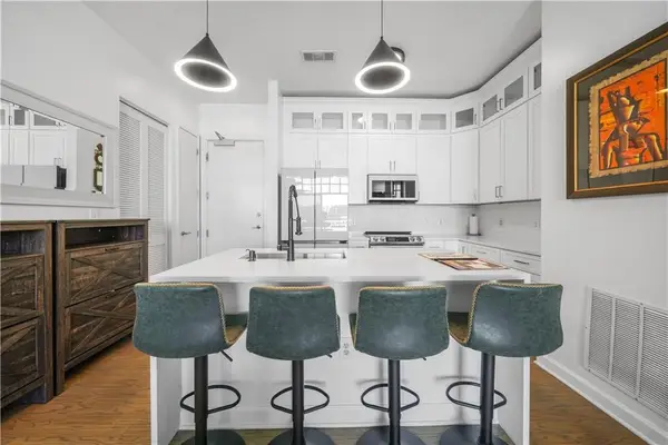 711 Cosmopolitan Drive Ne #815, Atlanta, GA 30324