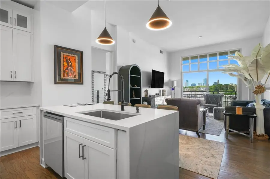 711 Cosmopolitan Drive Ne #815, Atlanta, GA 30324 - #2