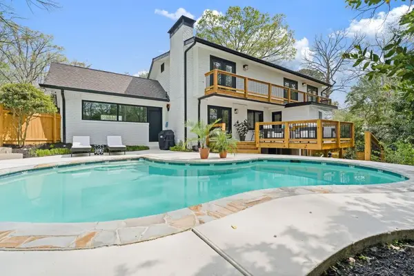 264 Devonwood Dr Drive, Sandy Springs, GA 30328