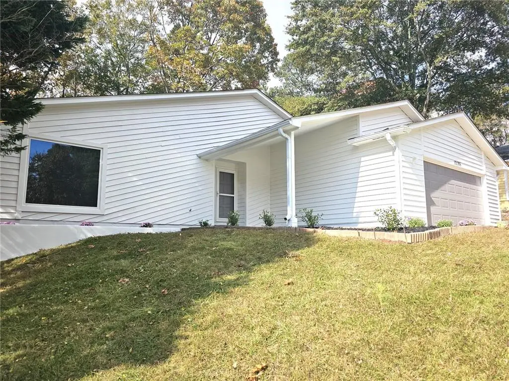 10085 Old Woodland Entry, Johns Creek, GA 30022 - #1