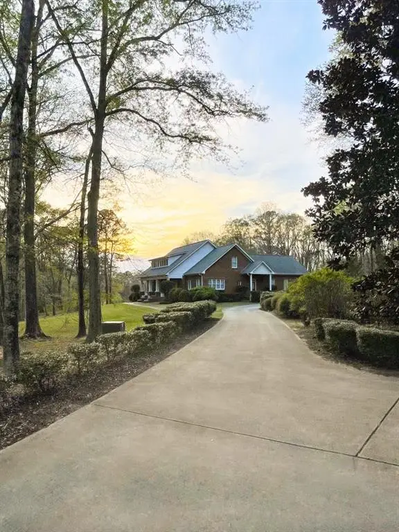 11905 Hutcheson Ferry Road, Chattahoochee Hills, GA 30268 - #2