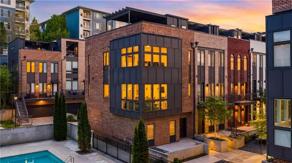 1296 Chelsea Circle Nw, Atlanta, GA 30318 - #1