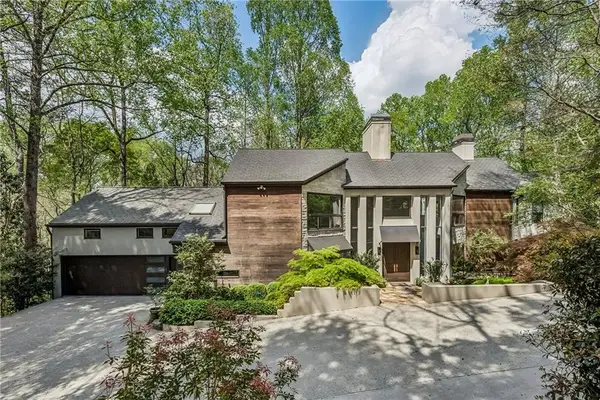 5 W Wesley Ridge Nw, Atlanta, GA 30327