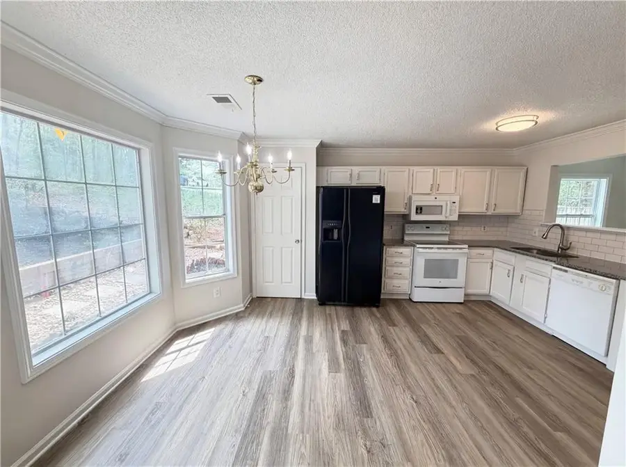 5073 Farm Valley Drive Ne, Woodstock, GA 30188 - #2