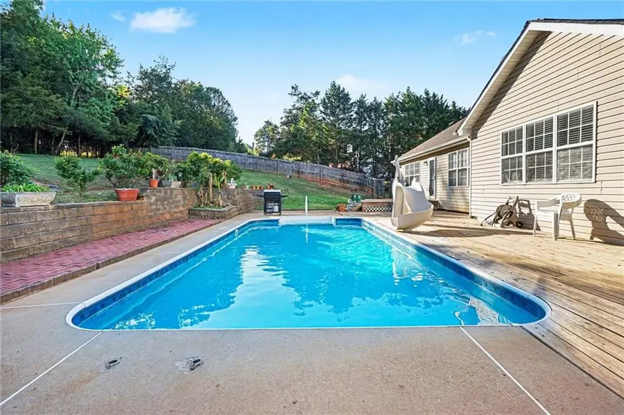 1405 Shiloh Oaks Drive, Loganville, GA 30052 - #3