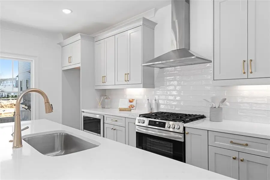 3314 Springhaven Avenue, Hapeville, GA 30354 - #3