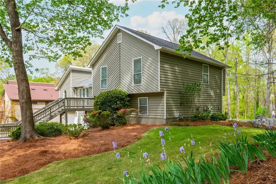 3949 N Indian Circle Nw, Kennesaw, GA 30144 - #2