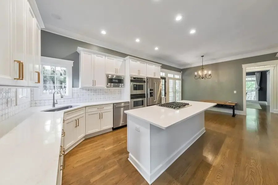 3901 Hazelhurst Drive, Marietta, GA 30066 - #2