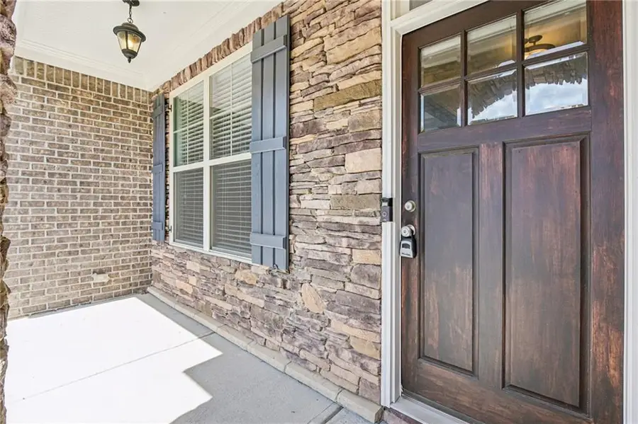 330 La Perla Drive, Sugar Hill, GA 30518 - #3