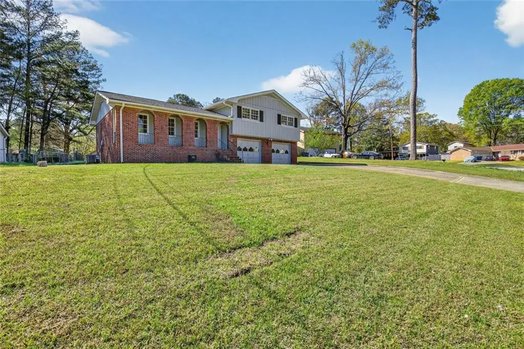 530 Oak Valley Drive, Riverdale, GA 30274 - #1