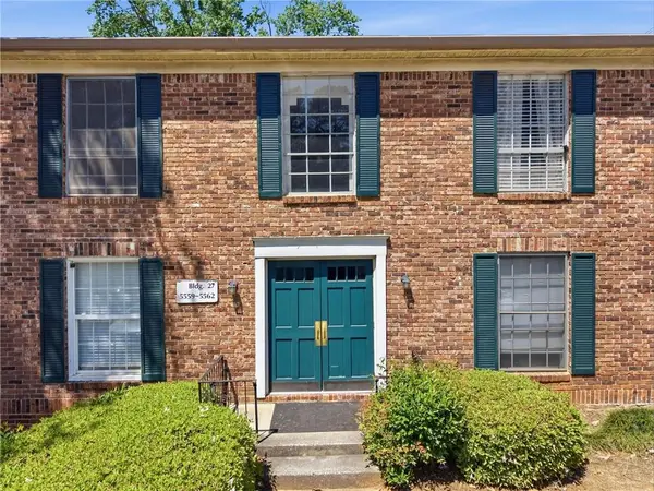 5560 Kingsport Drive Ne #27, Atlanta, GA 30342