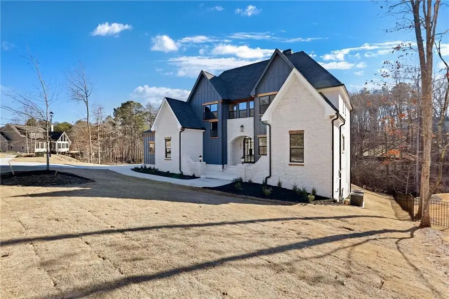6113 Deepwater Cove, Gainesville, GA 30506 - #2
