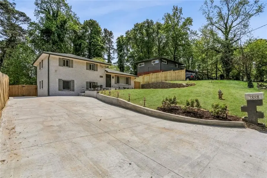 1888 La Mesa, Decatur, GA 30032 - #3