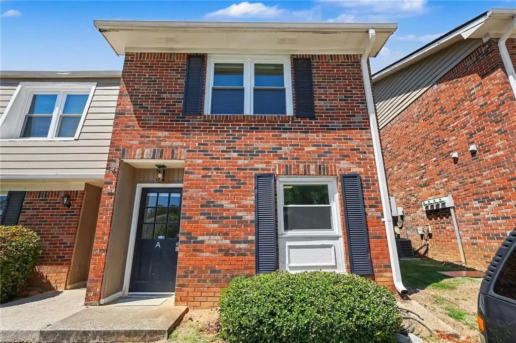 2060 Kings Gate Circle #A, Snellville, GA 30078 - #1