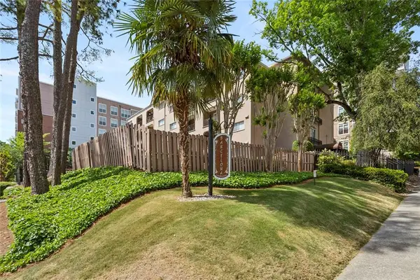 395 Pharr Road Ne #302, Atlanta, GA 30305