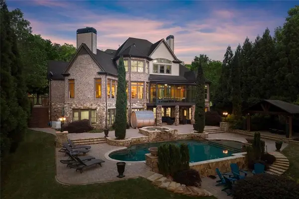 1225 Waterfall Lane, Acworth, GA 30101