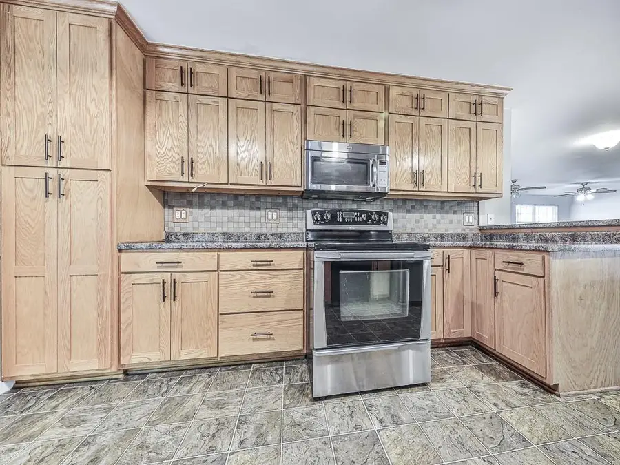 424 Shamrock Drive, Dalton, GA 30721 - #3