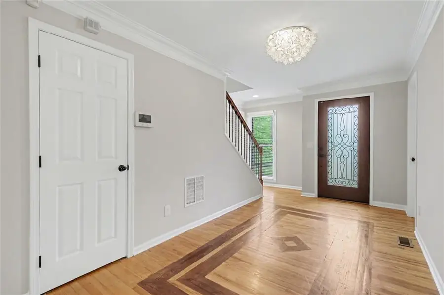 205 Marsh Glen Point, Atlanta, GA 30328 - #3