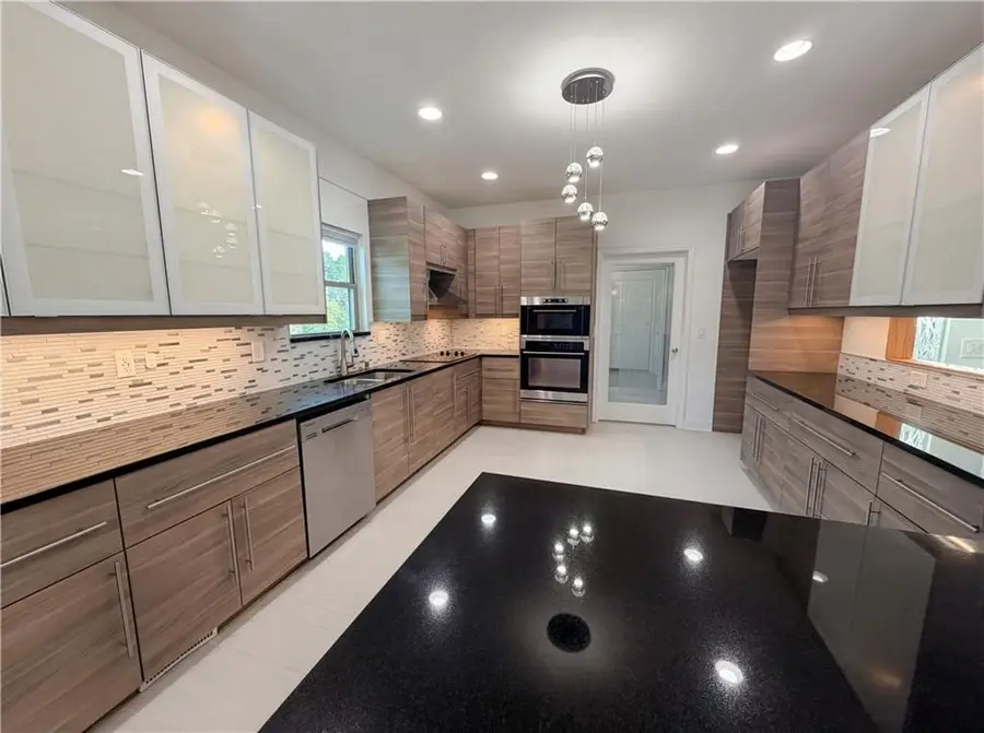 302 Summer Garden Drive, Marietta, GA 30064 - #2