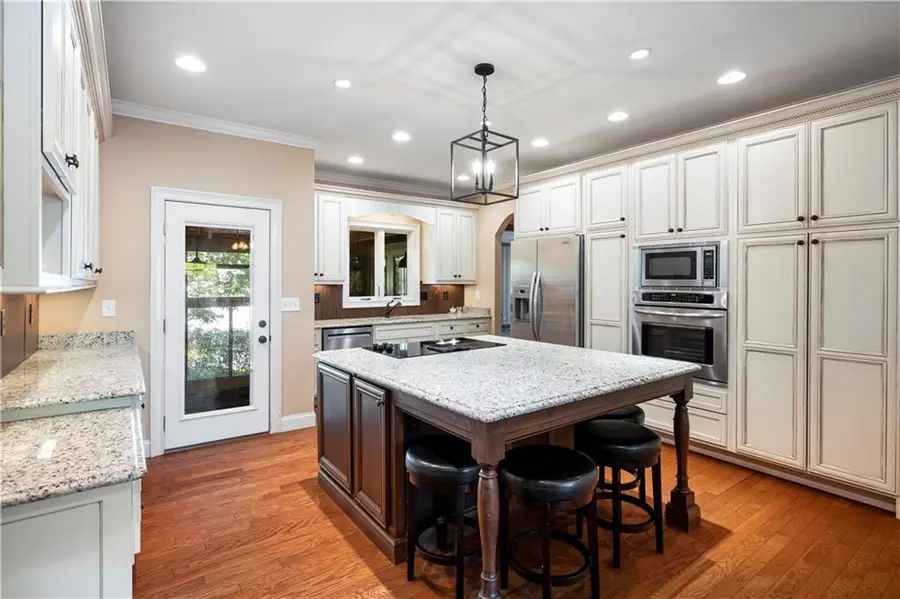 512 Williamsburg Drive, Dalton, GA 30720 - #2