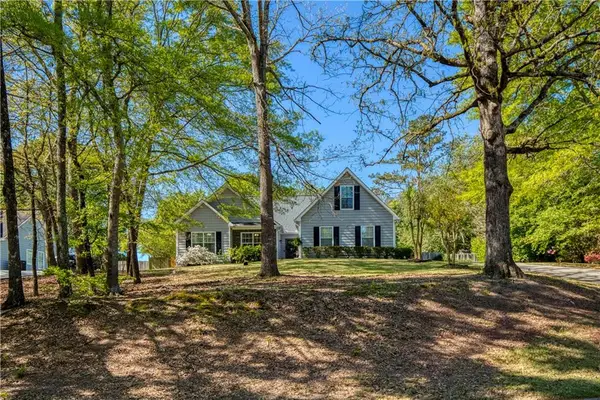 1520 Smoke Hill Drive, Hoschton, GA 30548