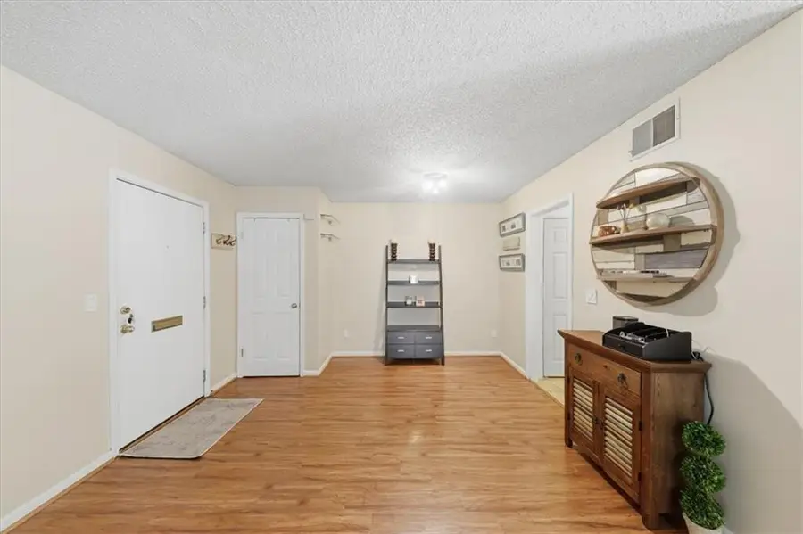 225 Triumph Drive Nw, Atlanta, GA 30327 - #3