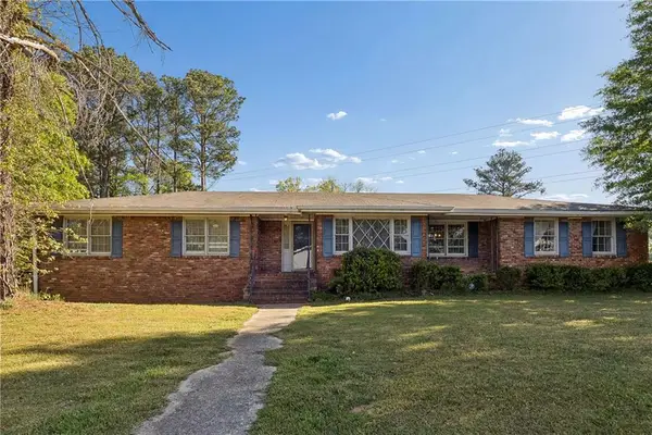 6852 Wendy Jean Drive, Morrow, GA 30260