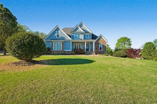 18 Thunderhawk Lane Ne, Rydal, GA 30171