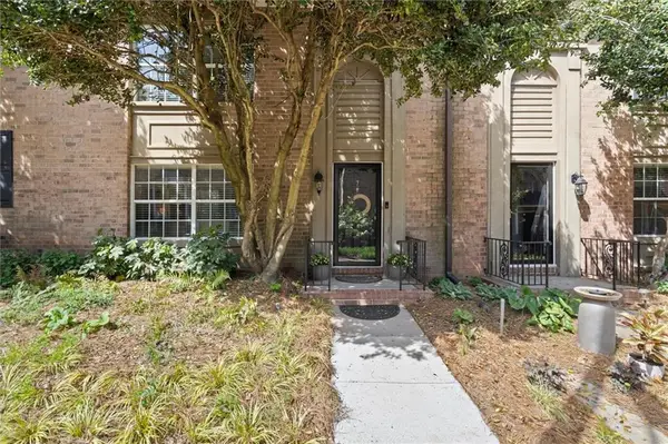 6980 Roswell Road #F7, Atlanta, GA 30328