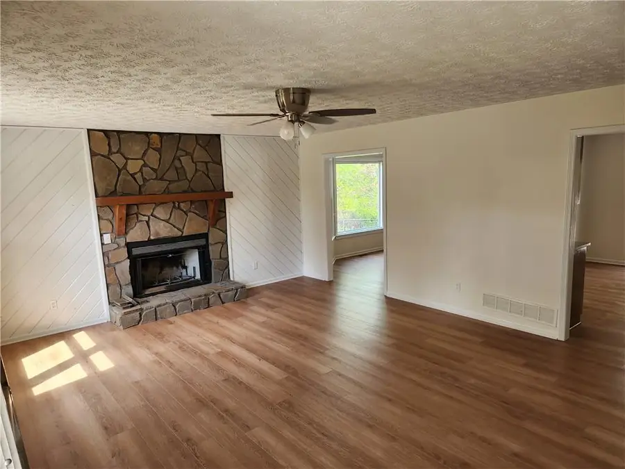 161 Village Court, Woodstock, GA 30188 - #2