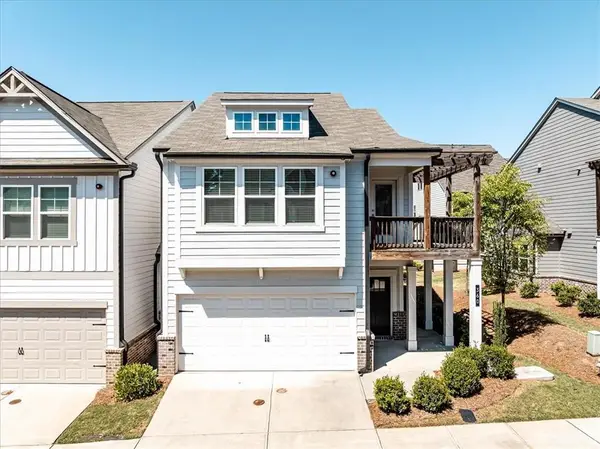 360 Hayden Circle, Woodstock, GA 30189