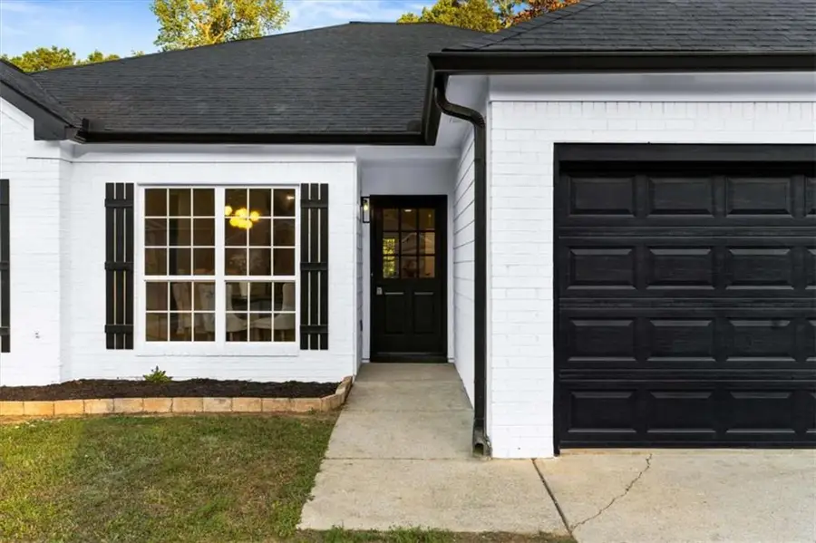 10322 Deep Creek Cv, Union City, GA 30291 - #2