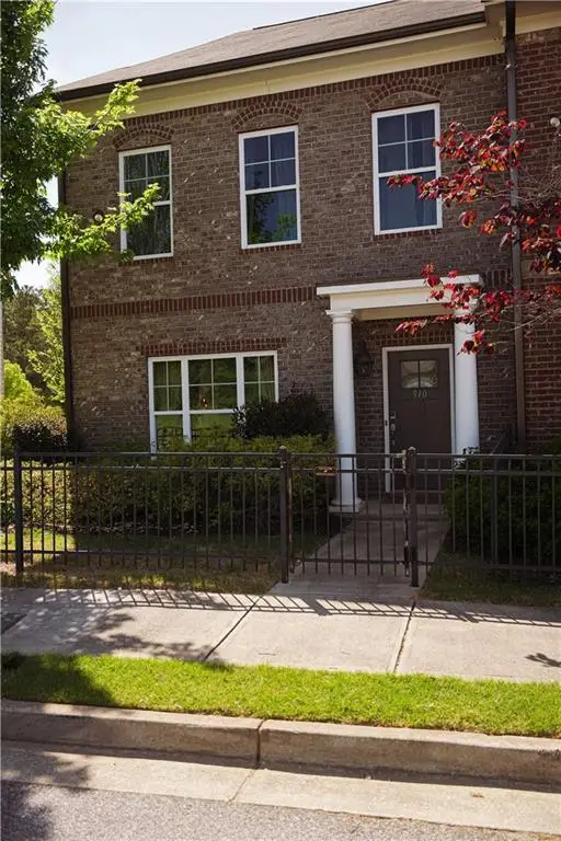 910 Westmoreland Circle Nw, Atlanta, GA 30318 - #2
