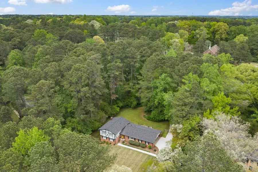 4924 Mountclaire Road, Stone Mountain, GA 30087 - #3