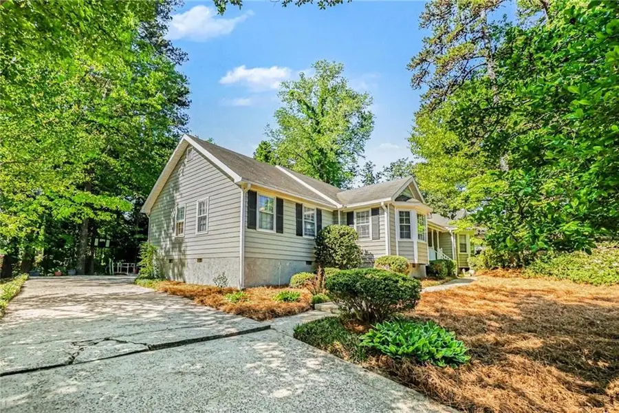 6351 Wyndham Lakes Drive, Dallas, GA 30157 - #2